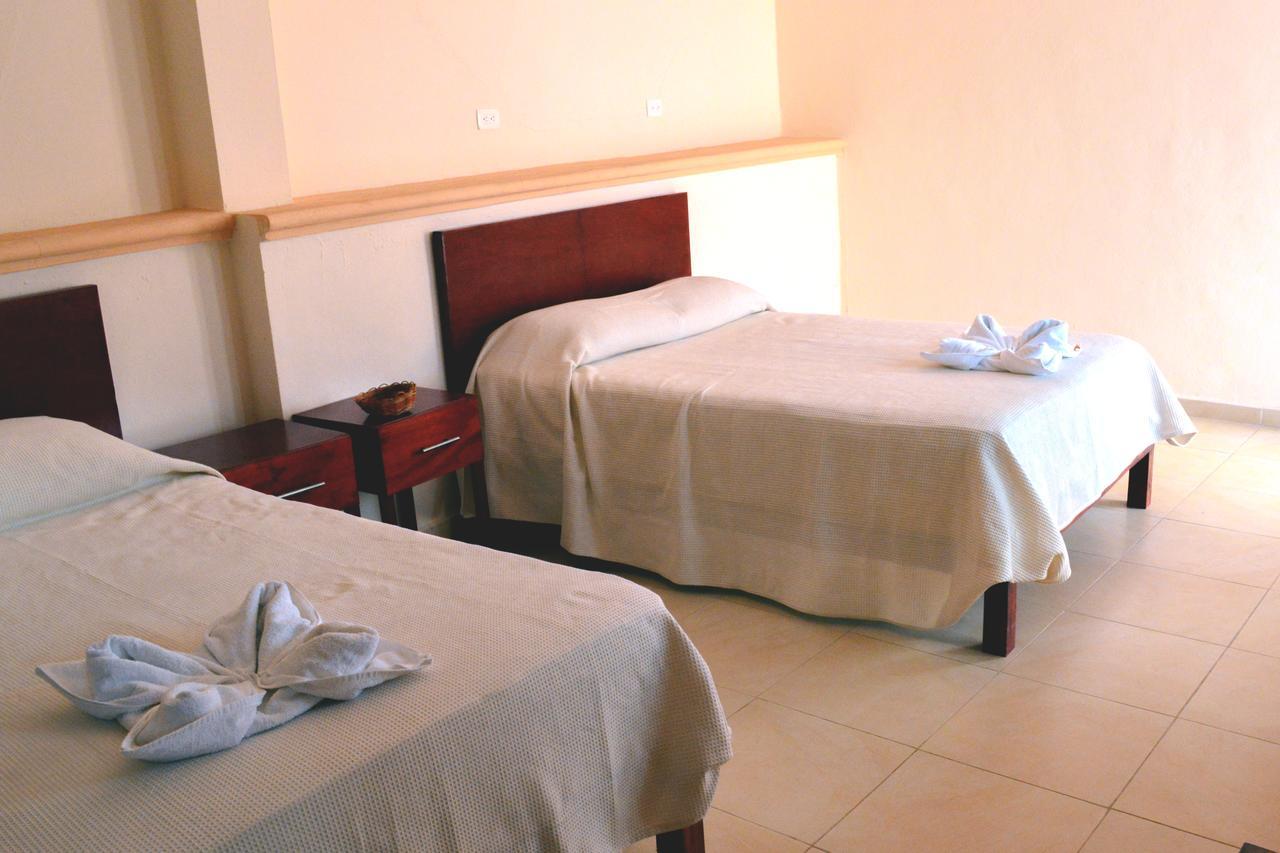 Hotel Las Mestizas 巴利亚多利德 外观 照片