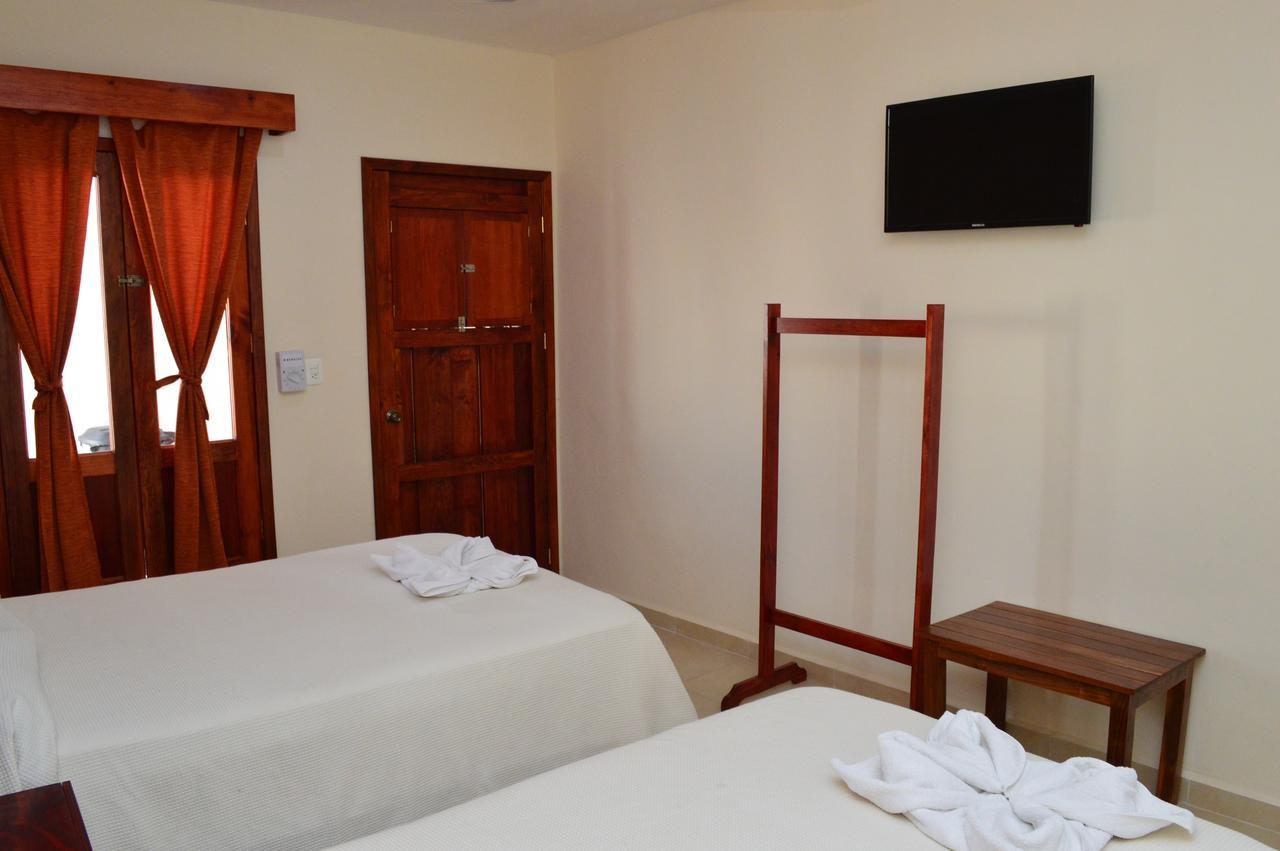 Hotel Las Mestizas 巴利亚多利德 外观 照片