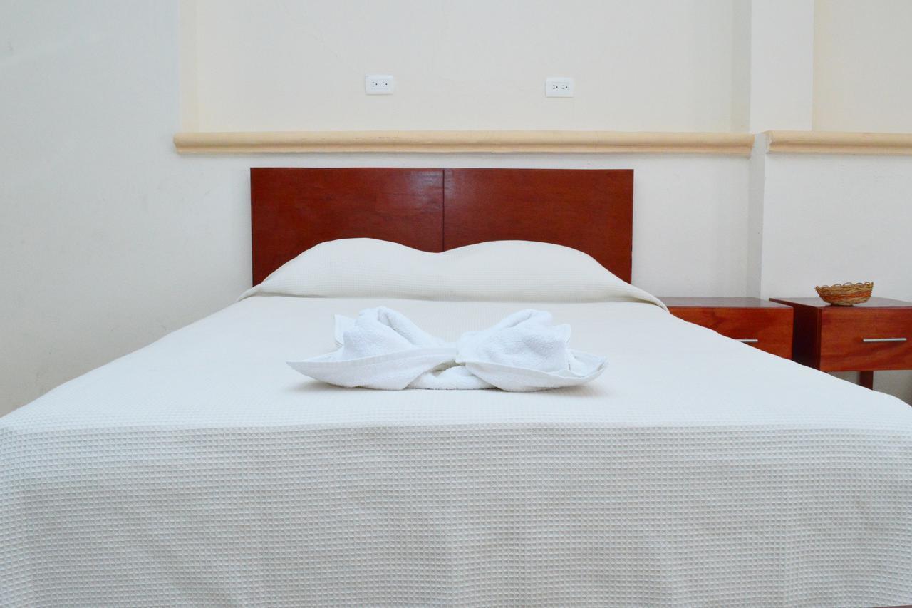 Hotel Las Mestizas 巴利亚多利德 外观 照片