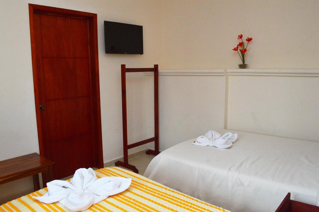 Hotel Las Mestizas 巴利亚多利德 外观 照片