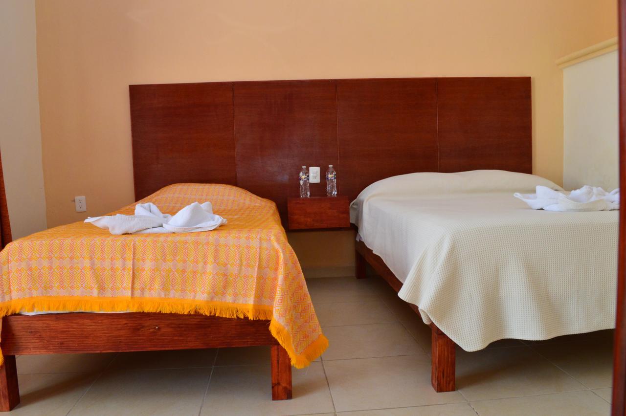 Hotel Las Mestizas 巴利亚多利德 外观 照片