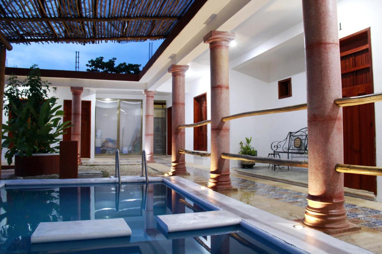 Hotel Las Mestizas 巴利亚多利德 外观 照片