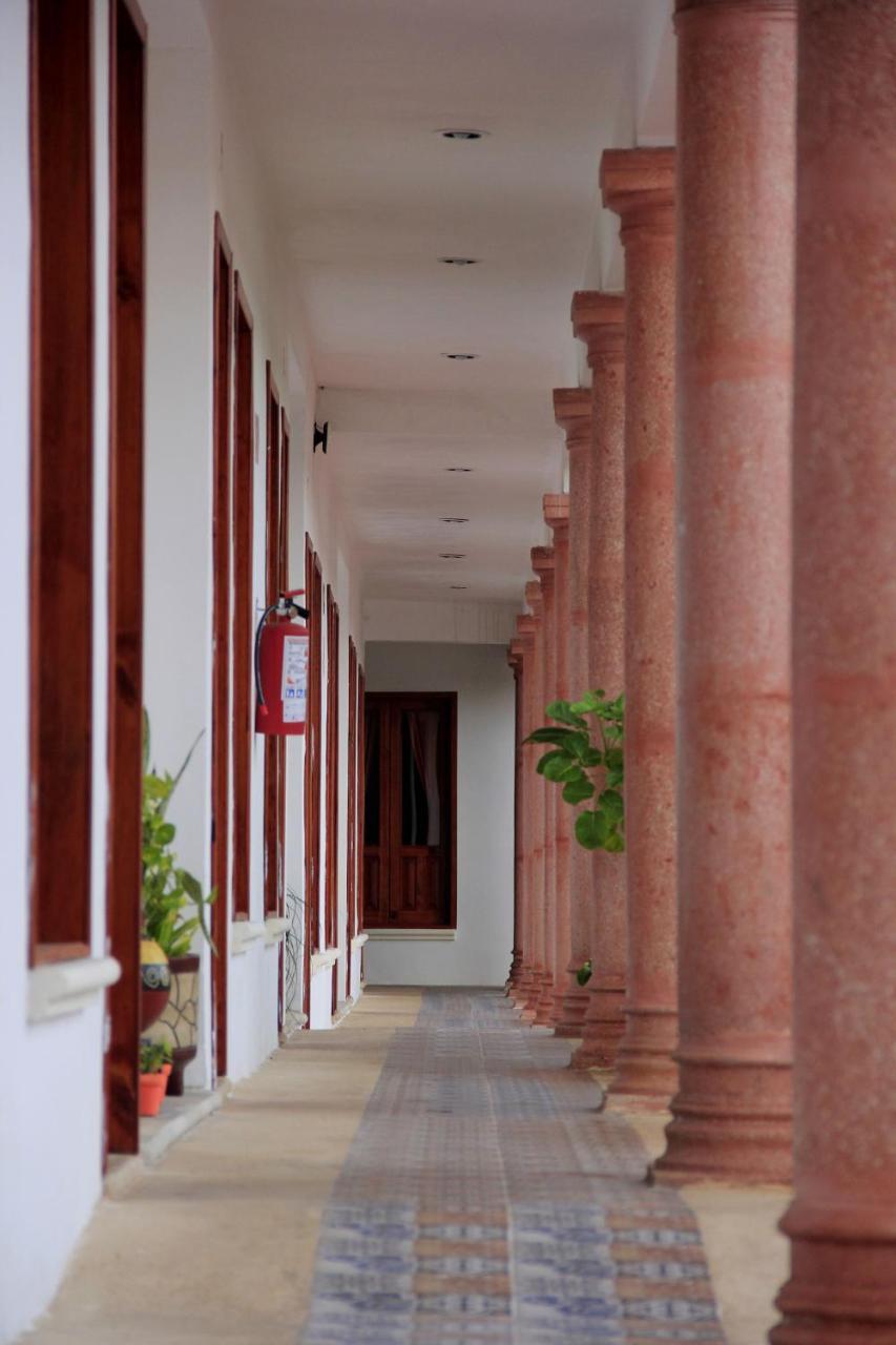 Hotel Las Mestizas 巴利亚多利德 外观 照片